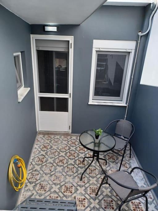 Petite Suite With Backyard. Mytilíni Eksteriør bilde